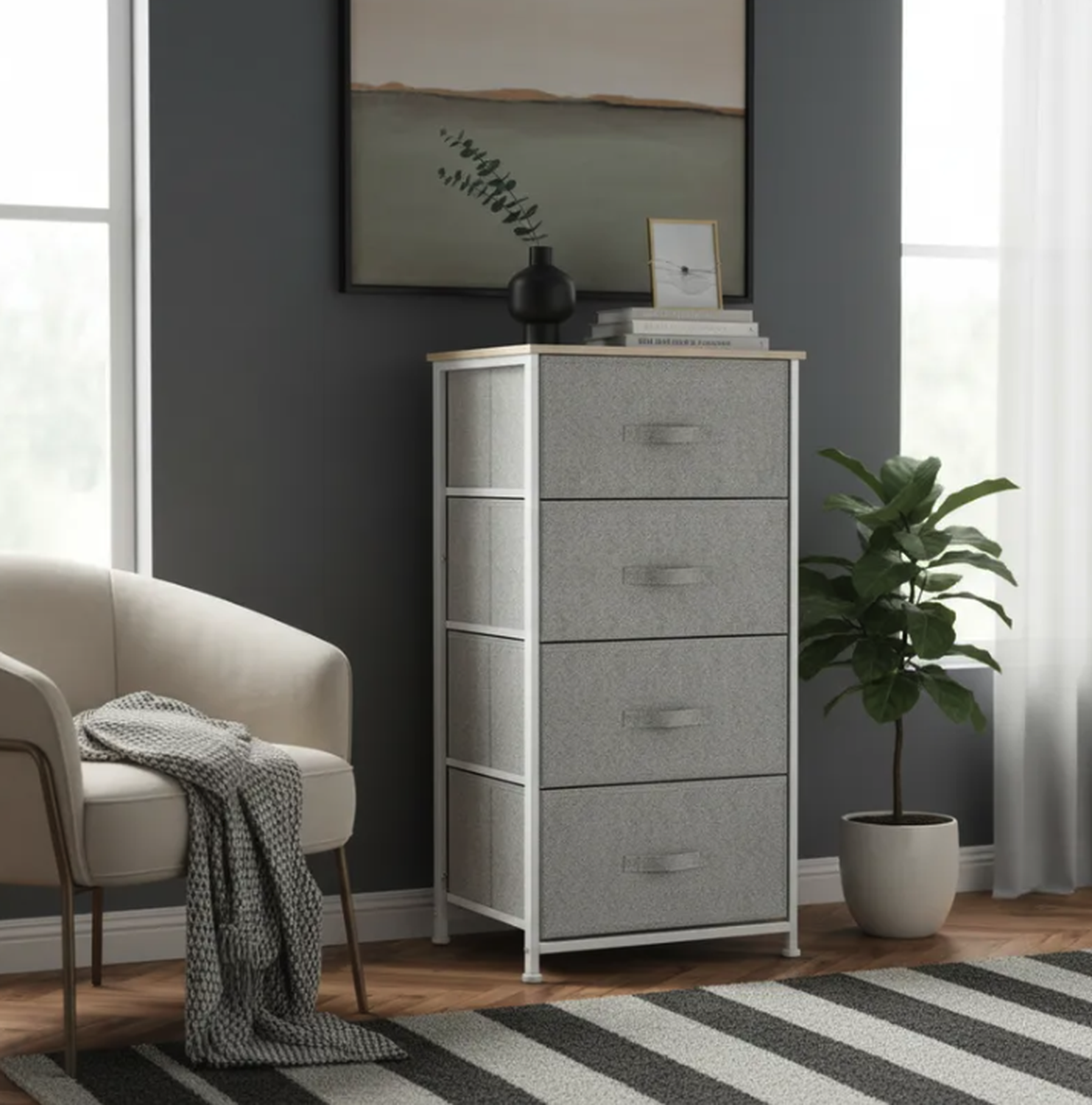 png_1500x1500_68498616